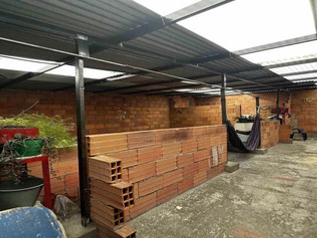 Casa de 5 alcobas en venta en Versalles, Bogotá, 350 m² · foto 13 de 13