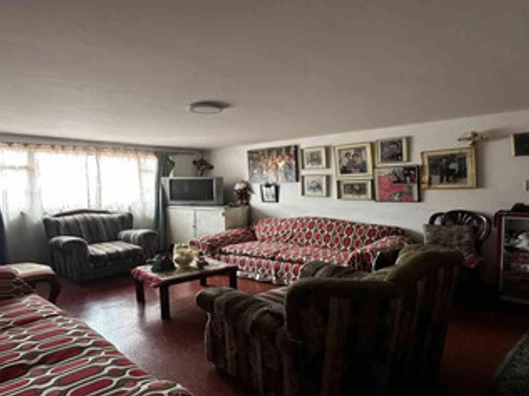 Casa de 5 alcobas en venta en Versalles, Bogotá, 350 m² · foto 4 de 13