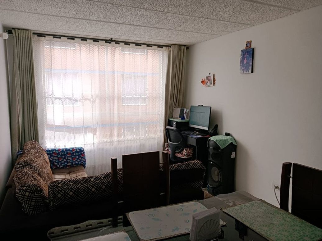 Apartamento de 3 alcobas en venta en Buenavista, Bogotá, 53 m² · foto 4 de 12
