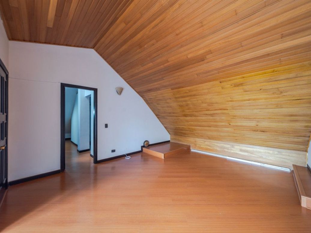 Apartamento de 4 alcobas en venta en San Patricio, Bogotá, 212 m² · foto 20 de 20