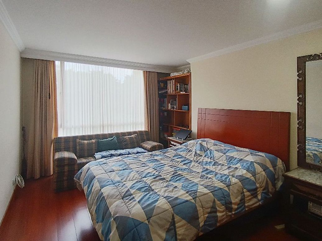 Apartamento de 3 alcobas en venta en Club De Los Lagartos, Bogotá, 154 m² · foto 13 de 20