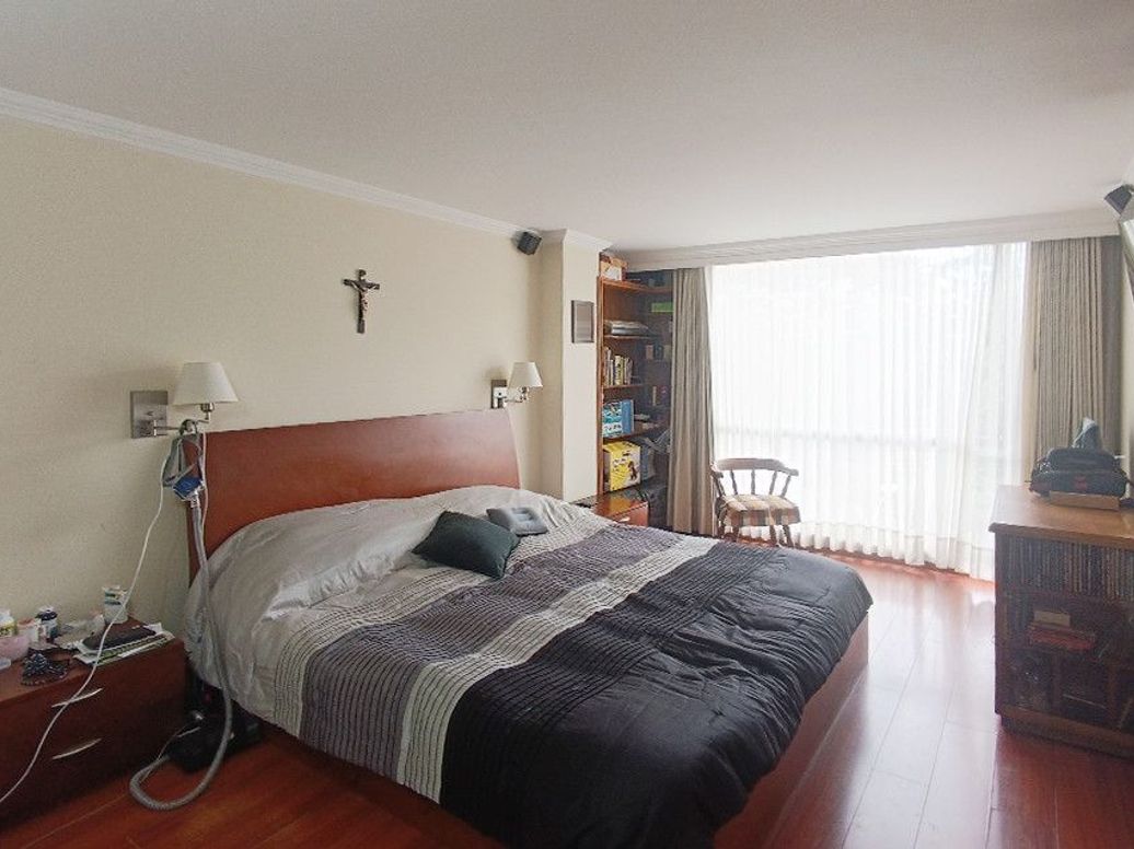 Apartamento de 3 alcobas en venta en Club De Los Lagartos, Bogotá, 154 m² · foto 9 de 20