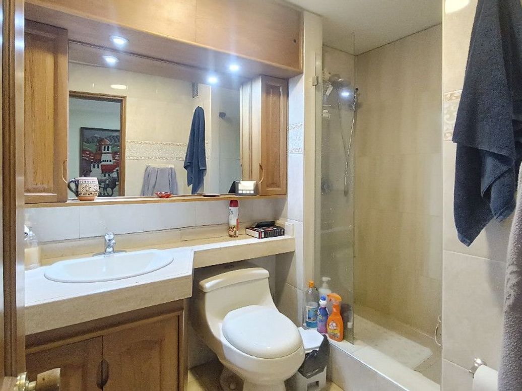 Apartamento de 3 alcobas en venta en Club De Los Lagartos, Bogotá, 154 m² · foto 12 de 20