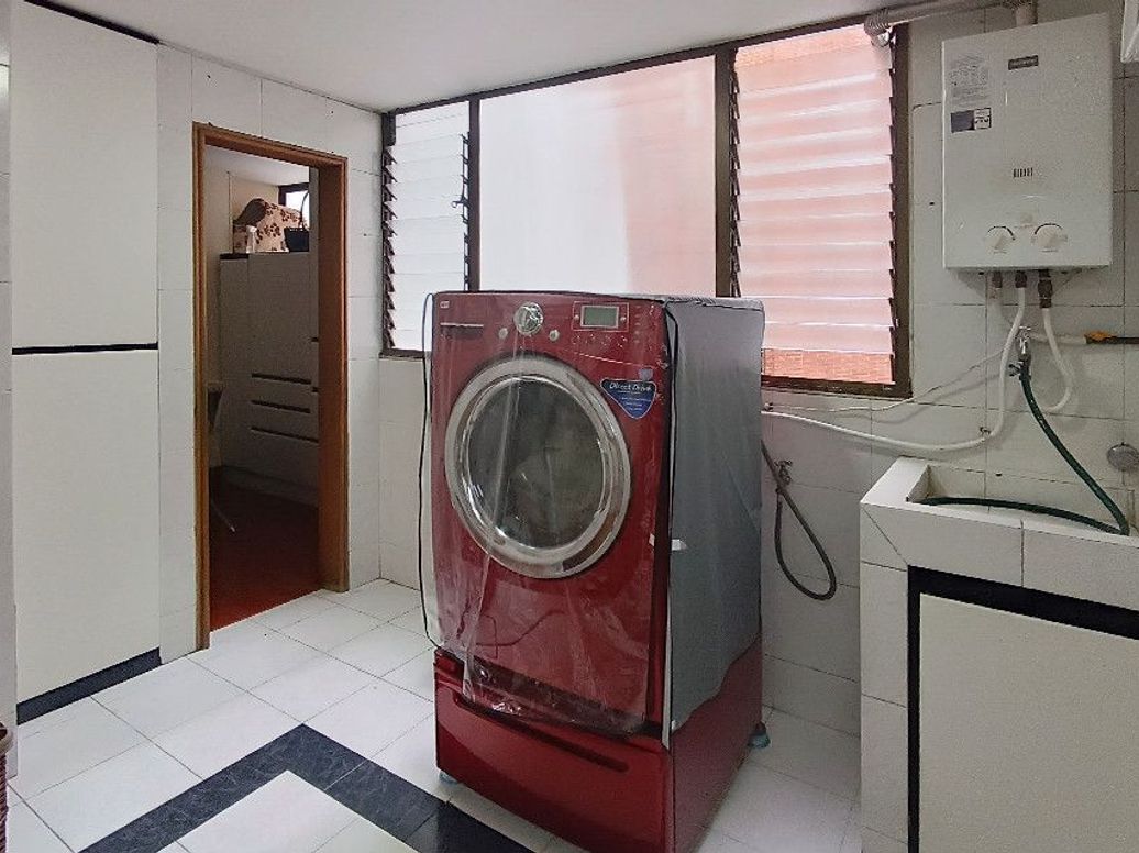 Apartamento de 3 alcobas en venta en Club De Los Lagartos, Bogotá, 154 m² · foto 4 de 20