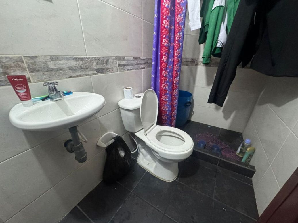 Casa de 11 alcobas en venta en Ciudad Jardín Sur, Bogotá, 246 m² · foto 9 de 14