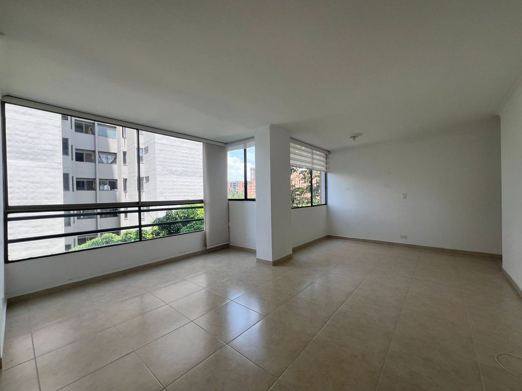 Apartamento en Arriendo en EL DIAMANTE NO. 2, El Poblado, Medellín en El Diamante No 2