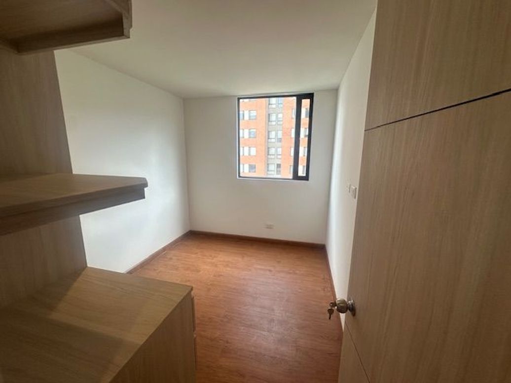 Apartamento de 2 alcobas en venta en El Redil, Bogotá, 64 m² · foto 13 de 20