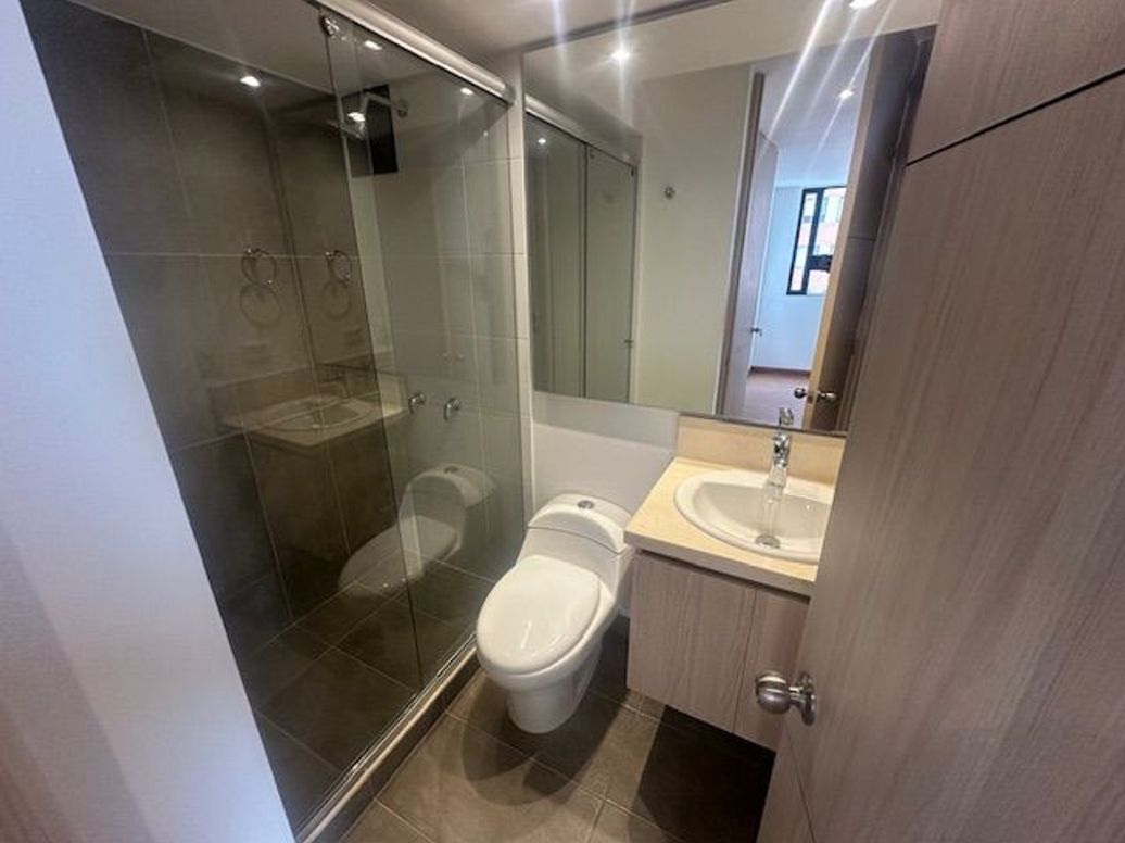 Apartamento de 2 alcobas en venta en El Redil, Bogotá, 64 m² · foto 15 de 20