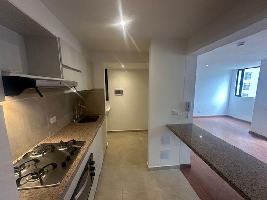 Apartamento de 2 alcobas en venta en El Redil, Bogotá, 64 m² · foto 4 de 20