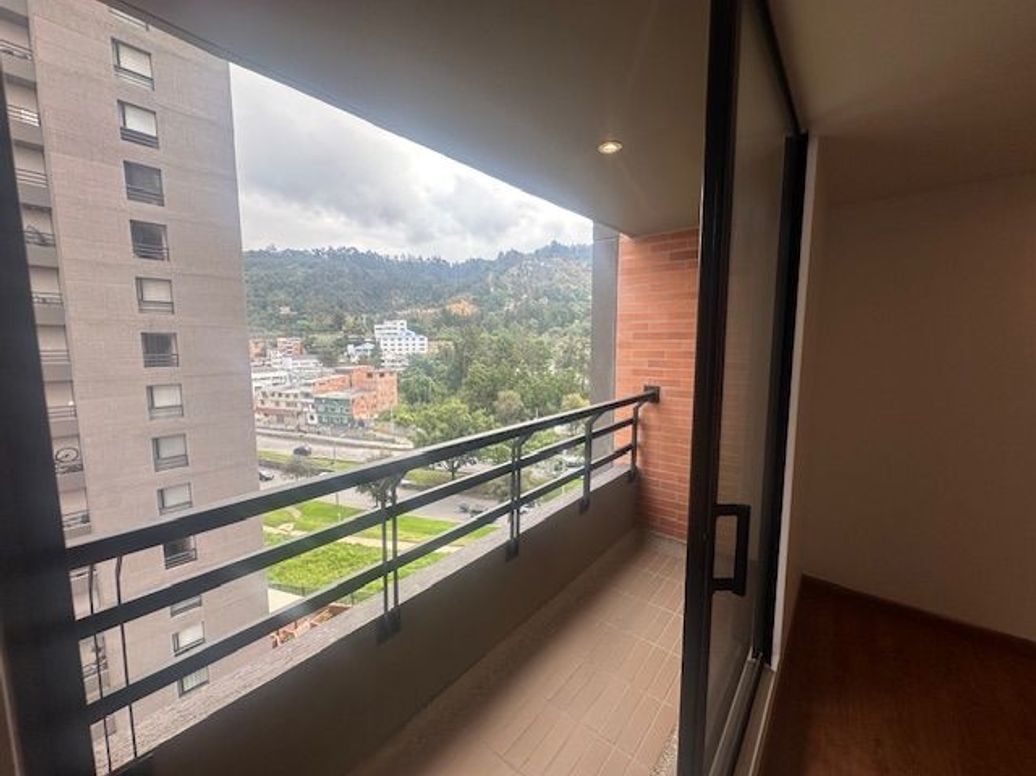 Apartamento de 2 alcobas en venta en El Redil, Bogotá, 64 m² · foto 8 de 20