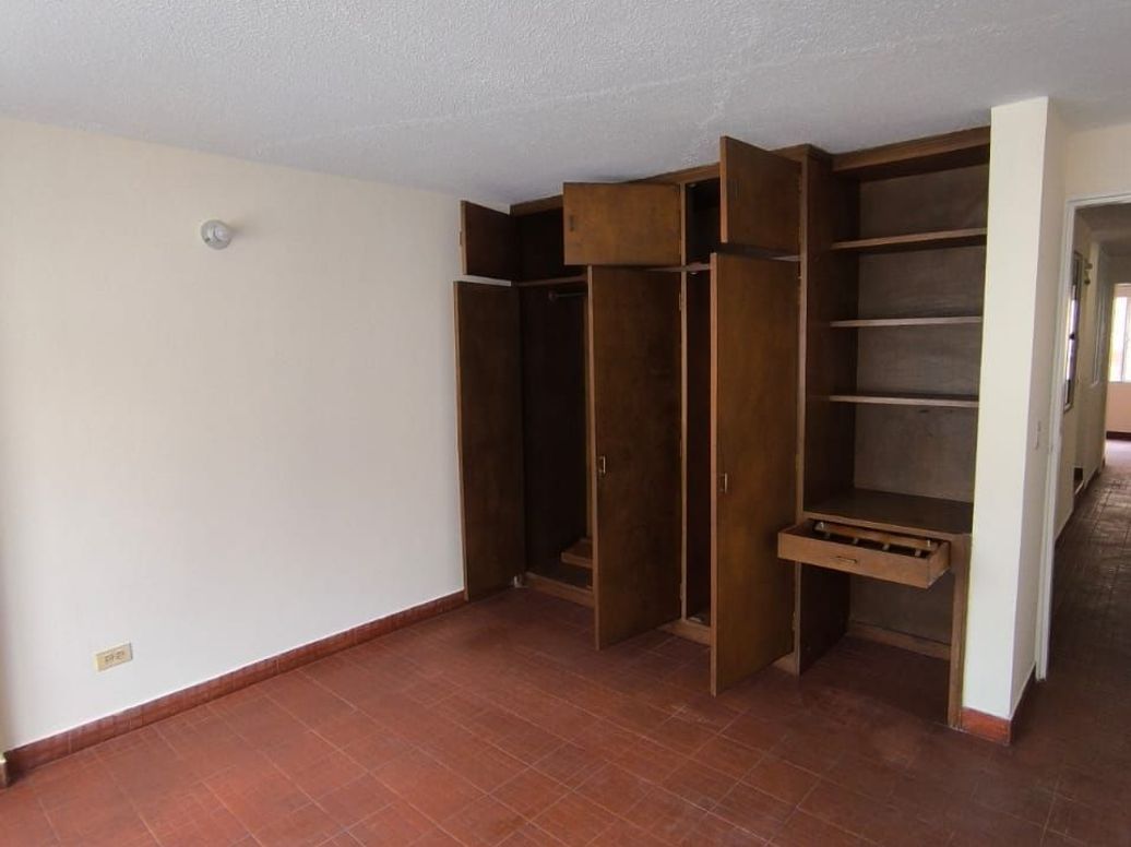 Casa en venta en Gran Britalia, Bogotá · foto 2 de 20