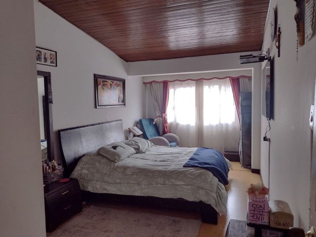 Casa de 5 alcobas en venta en Palestina, Bogotá, 168 m² · foto 15 de 20