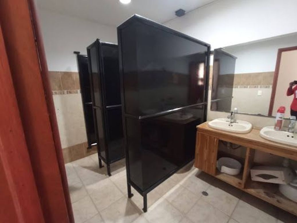 Casa de 20 alcobas en arriendo en San Luis, Bogotá, 598 m² · foto 9 de 20