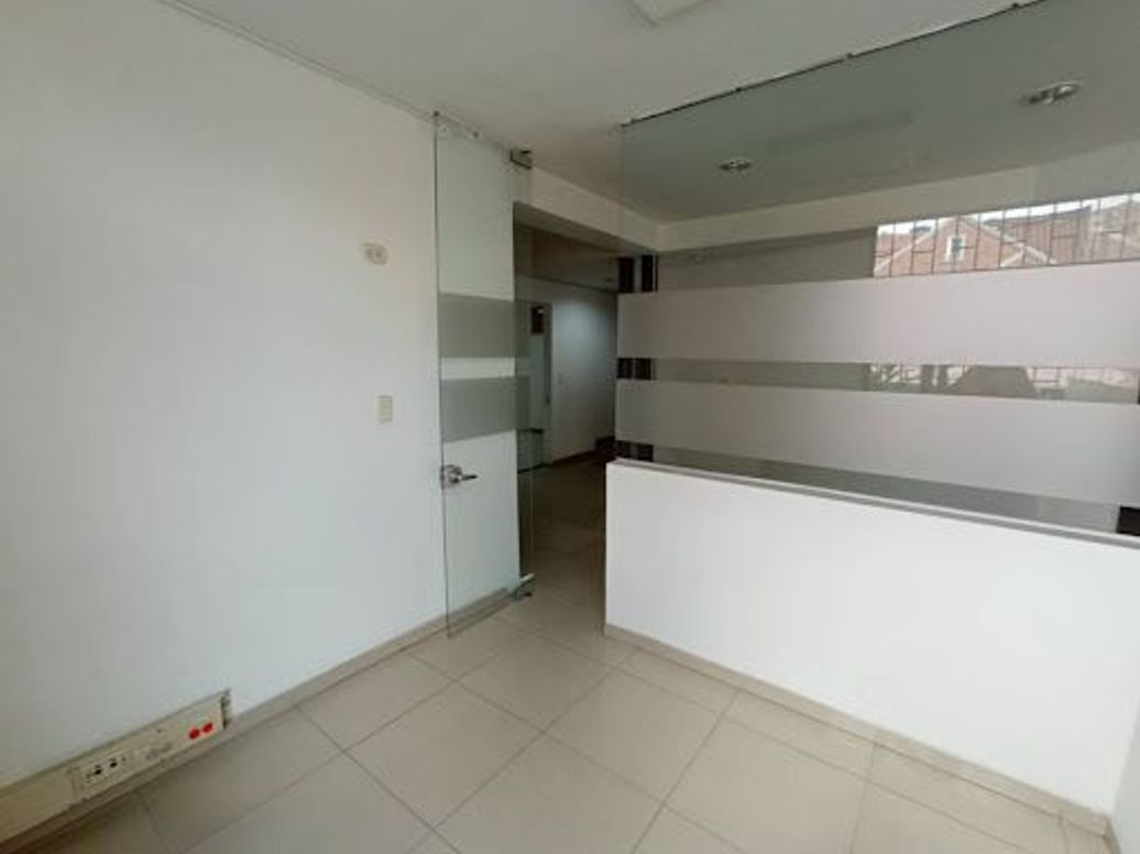 Casa de 20 alcobas en arriendo en San Luis, Bogotá, 598 m² · foto 13 de 20