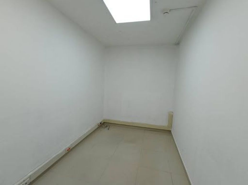 Casa de 20 alcobas en arriendo en San Luis, Bogotá, 598 m² · foto 2 de 20