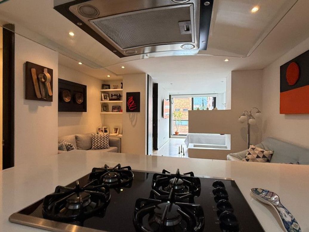 Apartamento en venta en Santa Barbara Occidental, Bogotá · foto 7 de 20