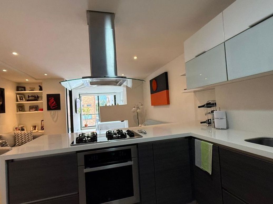 Apartamento en venta en Santa Barbara Occidental, Bogotá · foto 9 de 20