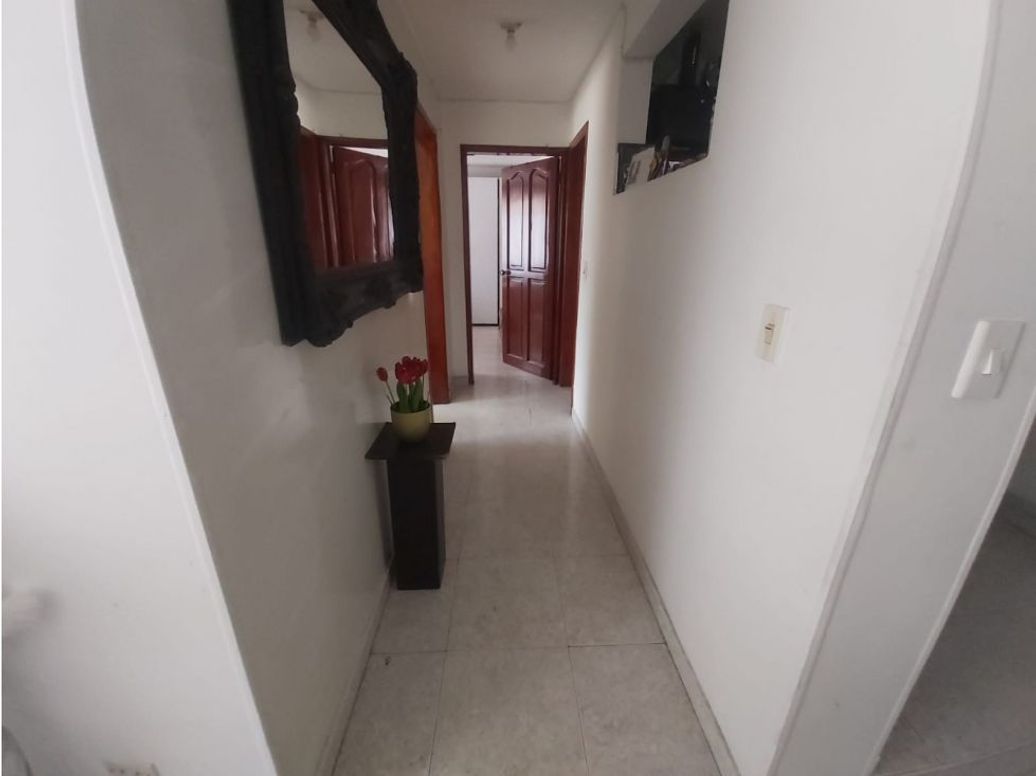 Apartamento de 3 alcobas en venta en La Castellana, Bogotá, 89 m² · foto 6 de 13