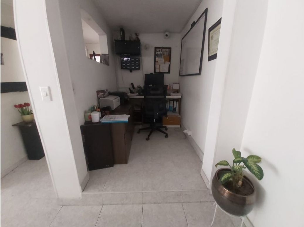 Apartamento de 3 alcobas en venta en La Castellana, Bogotá, 89 m² · foto 10 de 13