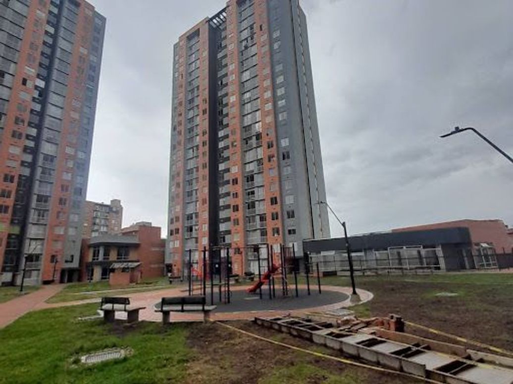 Apartamento de 2 alcobas en venta en Primavera, Bogotá, 34 m² · foto 2 de 15