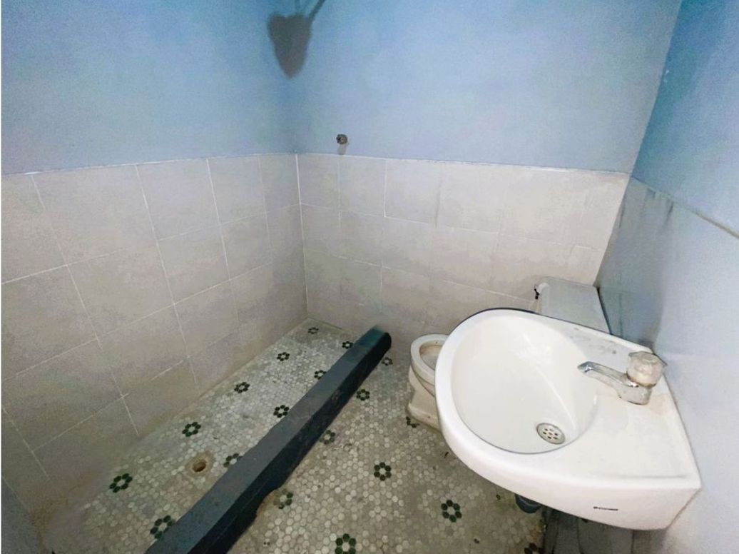 Casa de 9 alcobas en venta en San Fernando, Bogotá, 300 m² · foto 11 de 15
