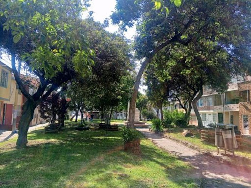 Casa de 4 alcobas en venta en Super Manzana 16, Bogotá, 123 m² · foto 5 de 15