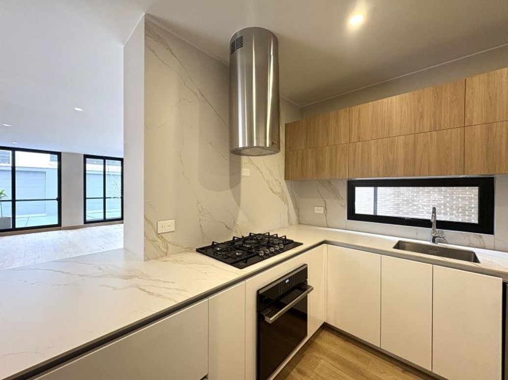 Apartamento de 3 alcobas en venta en La Cabrera, Bogotá, 133 m² · foto 6 de 20