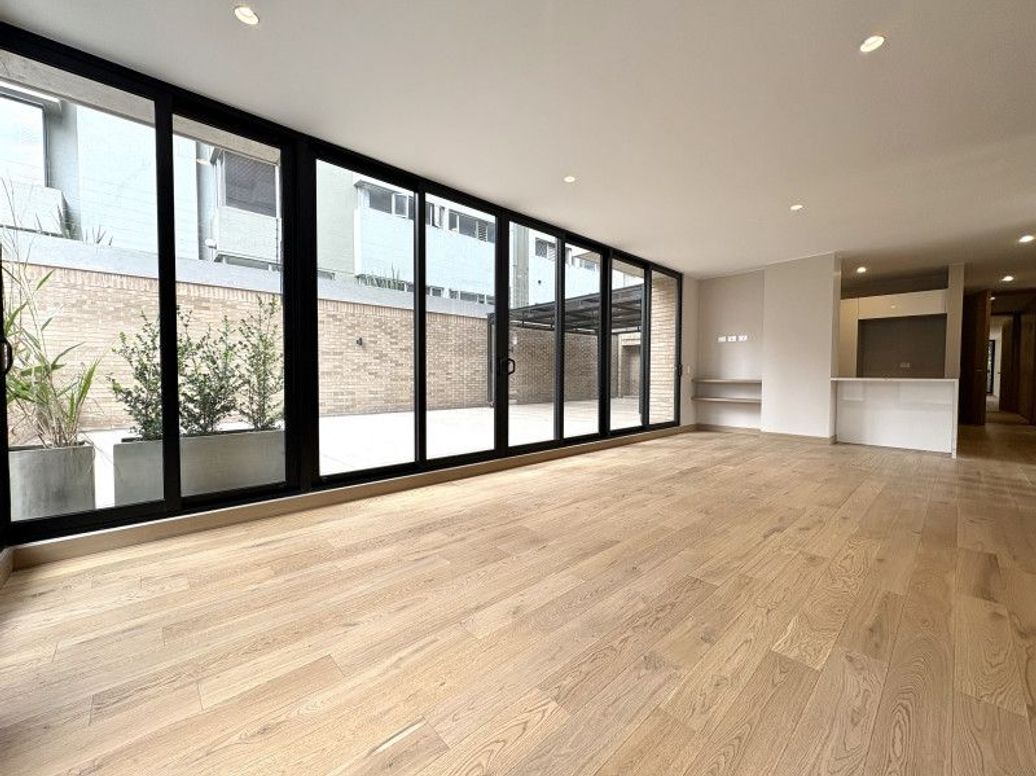 Apartamento de 3 alcobas en venta en La Cabrera, Bogotá, 133 m² · foto 3 de 20