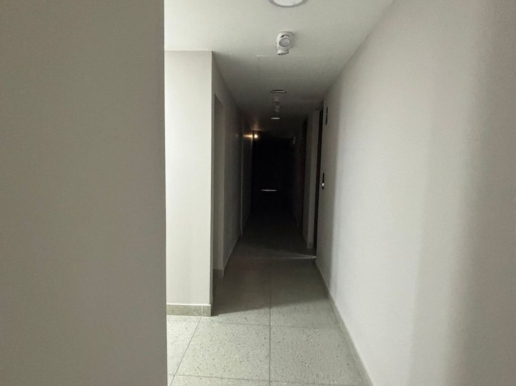 Apartamento de 1 alcoba en venta en Los Cedros Oriental, Bogotá, 31 m² · foto 6 de 17