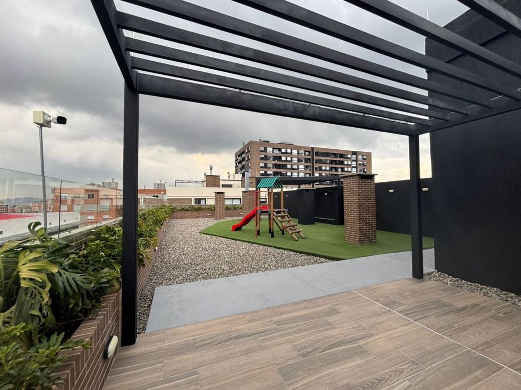 Apartamento de 1 alcoba en venta en Los Cedros Oriental, Bogotá, 31 m² · foto 15 de 17