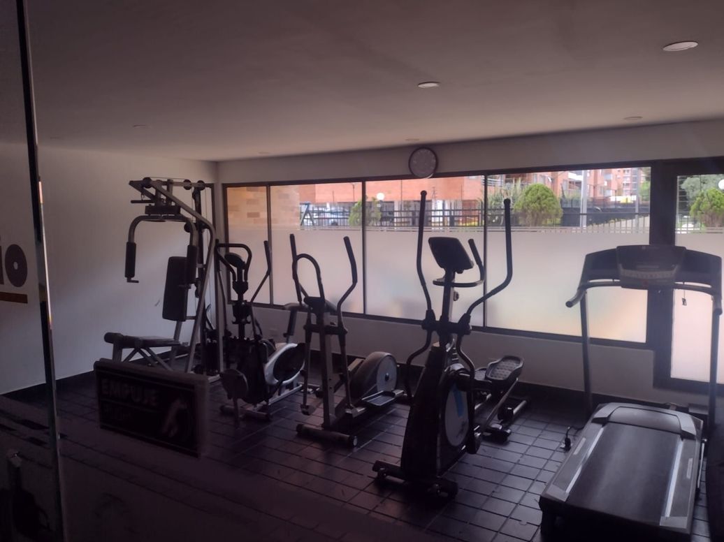 Apartamento de 3 alcobas en venta en Hayuelos, Bogotá, 130 m² · foto 11 de 18