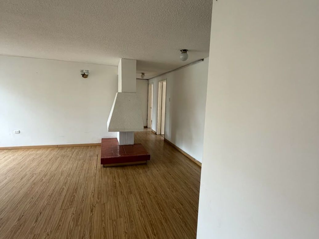 Apartamento de 4 alcobas en venta en Belalcázar, Bogotá, 137 m² · foto 13 de 16