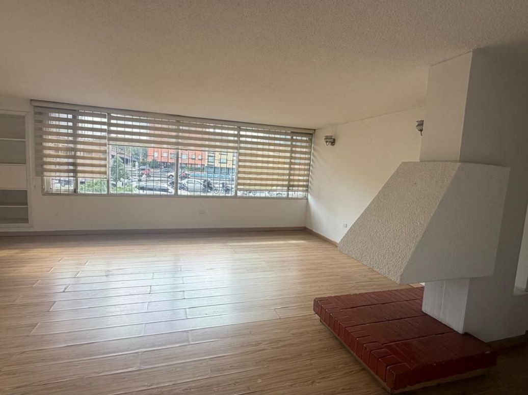 Apartamento de 4 alcobas en venta en Belalcázar, Bogotá, 137 m² · foto 6 de 16