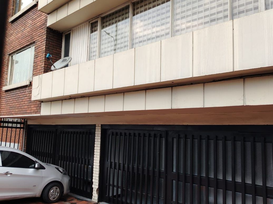 Apartamento de 4 alcobas en venta en Belalcázar, Bogotá, 137 m² · foto 5 de 16