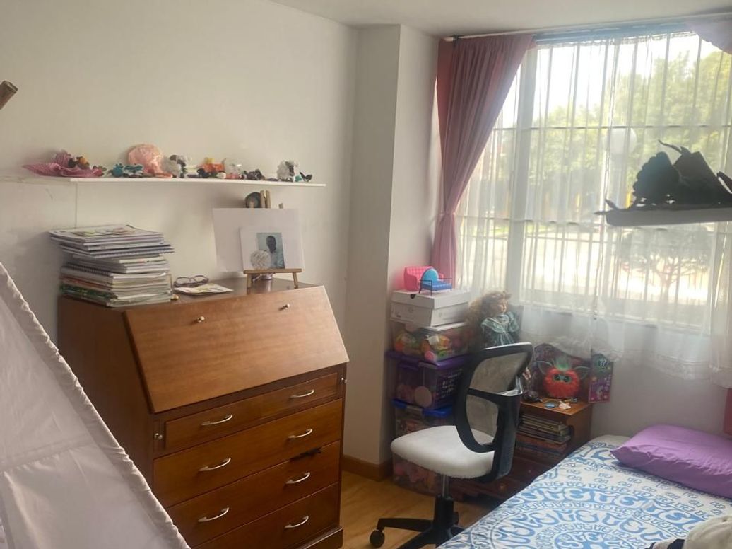 Apartamento de 3 alcobas en venta en Prados De La Calleja, Bogotá, 82 m² · foto 6 de 17