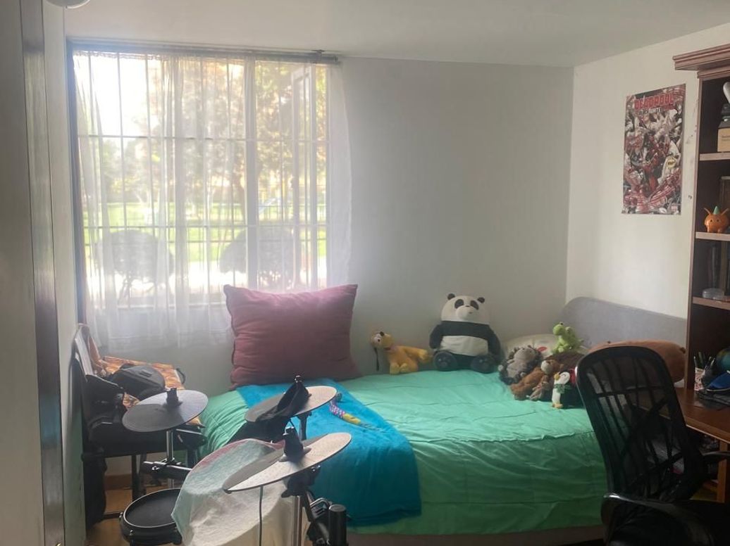 Apartamento de 3 alcobas en venta en Prados De La Calleja, Bogotá, 82 m² · foto 8 de 17