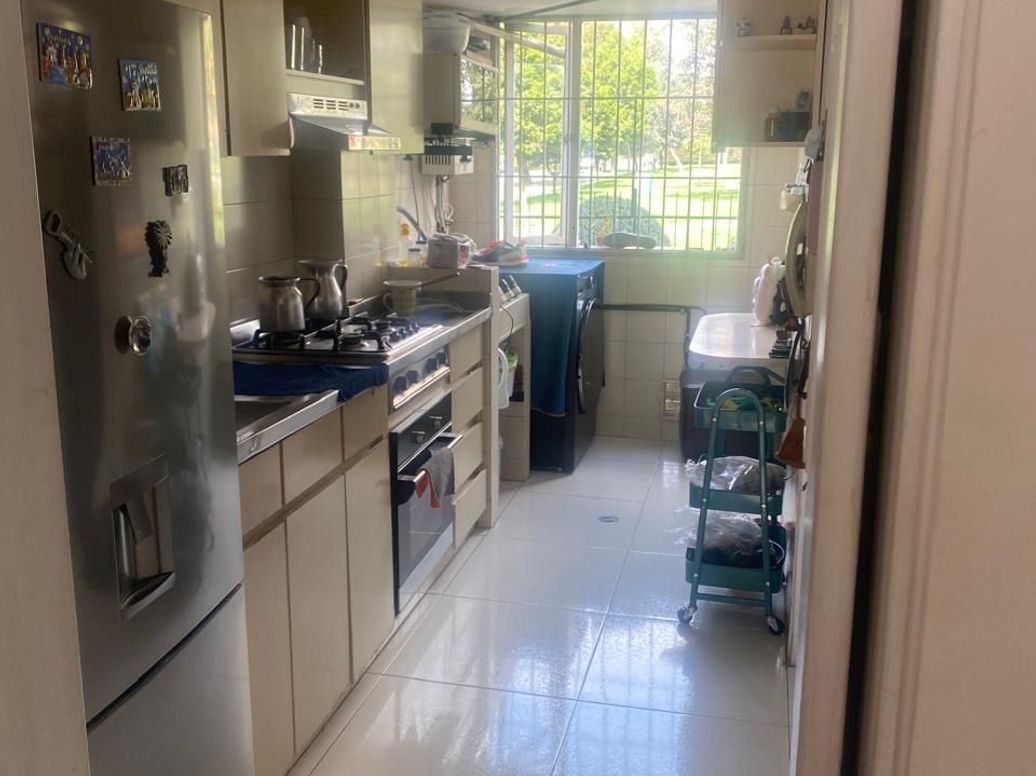 Apartamento de 3 alcobas en venta en Prados De La Calleja, Bogotá, 82 m² · foto 15 de 17