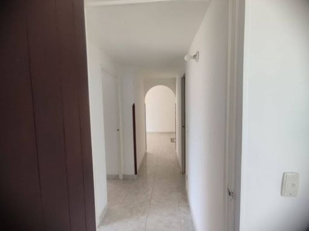 Apartamento de 3 alcobas en venta en Britalia, Bogotá, 61 m² · foto 6 de 20