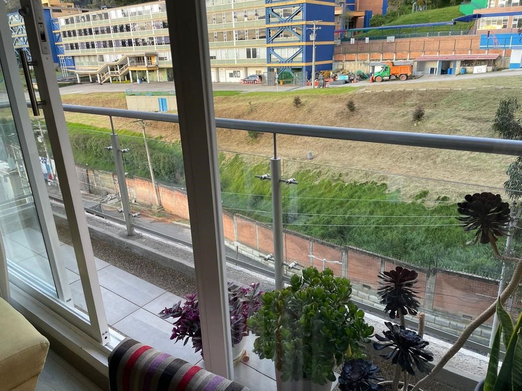 Apartamento de 1 alcoba en venta en Nueva Granada, Bogotá, 64 m² · foto 4 de 14