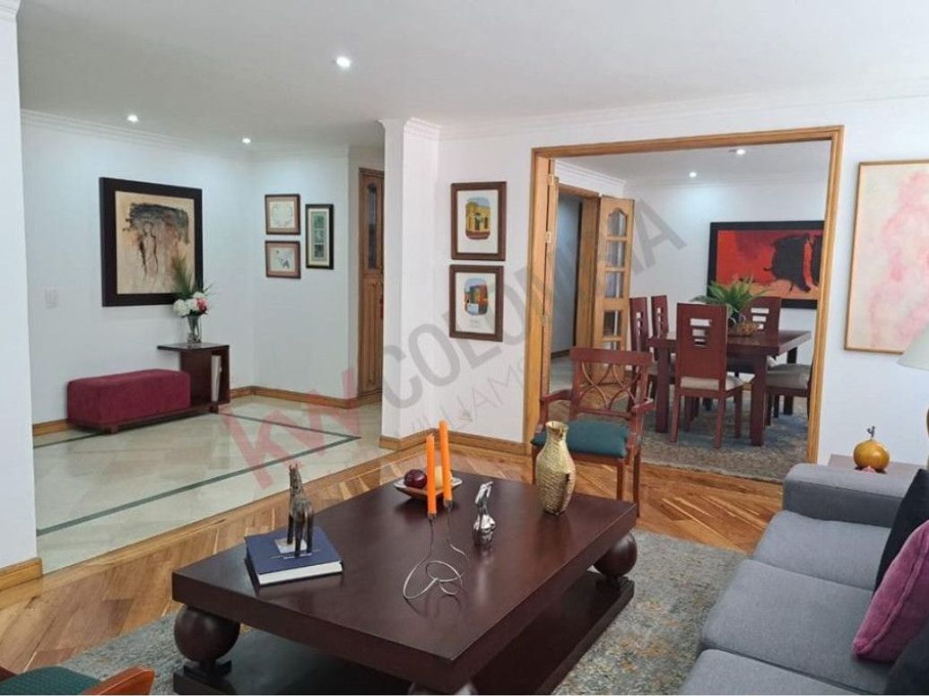Apartamento de 3 alcobas en venta en Chico, Bogotá, 200 m² · foto 4 de 10