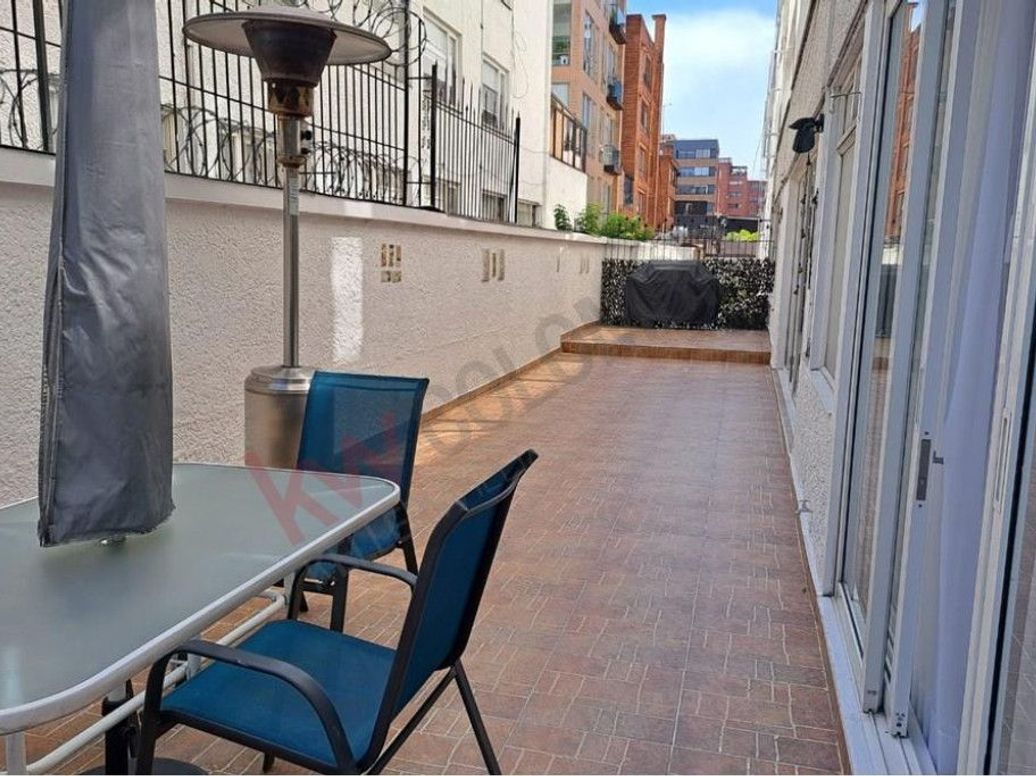Apartamento de 3 alcobas en venta en Chico, Bogotá, 200 m² · foto 8 de 10