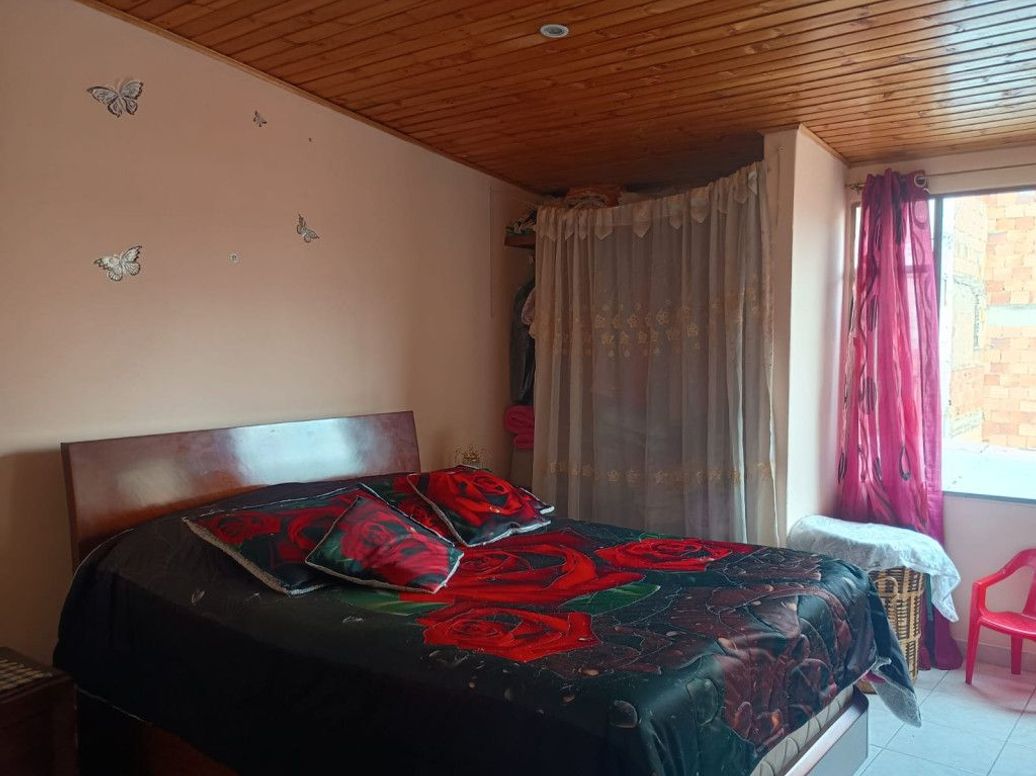 Casa de 7 alcobas en venta en Paloblanco, Bogotá, 460 m² · foto 3 de 20