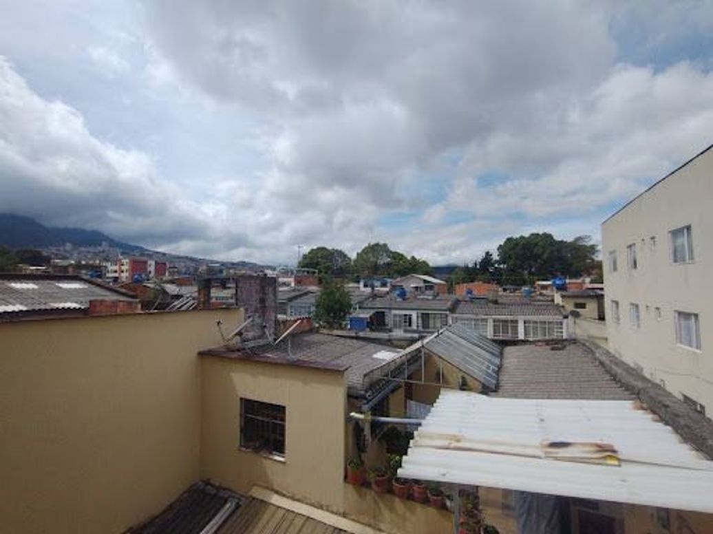 Casa de 9 alcobas en venta en Quinta Ramos, Bogotá, 406 m² · foto 20 de 20