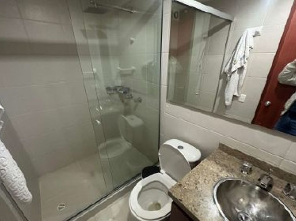 Apartamento de 3 alcobas en venta en Las Acasias, Bogotá, 109 m² · foto 13 de 19