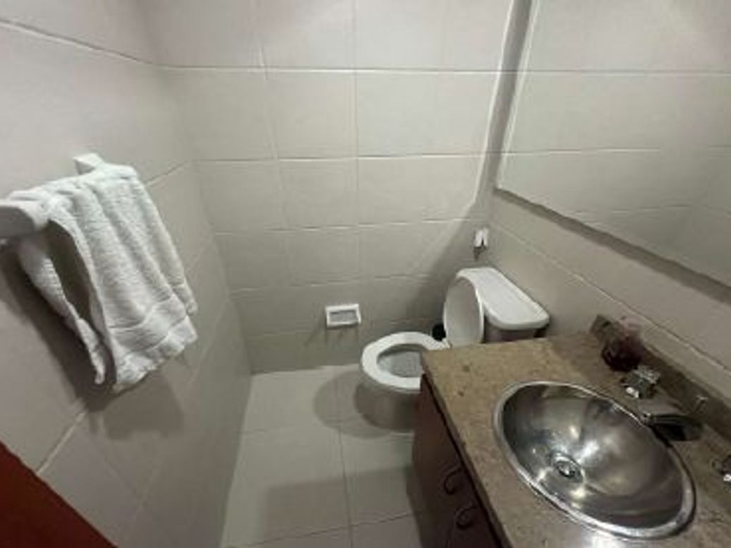 Apartamento de 3 alcobas en venta en Las Acasias, Bogotá, 109 m² · foto 12 de 19
