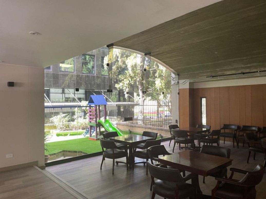 Apartamento de 4 alcobas en venta en Chico Norte Et. Ii, Bogotá, 200 m² · foto 18 de 19