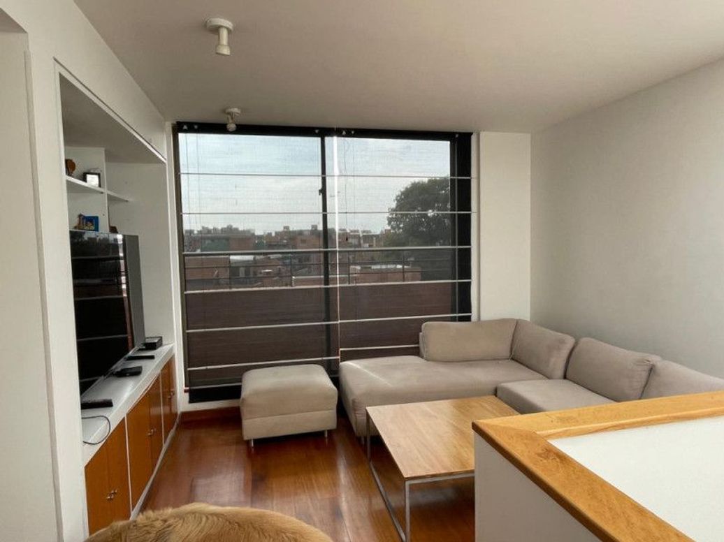 Apartamento de 3 alcobas en venta en Santa Barbara Occidental, Bogotá, 205 m² · foto 9 de 20
