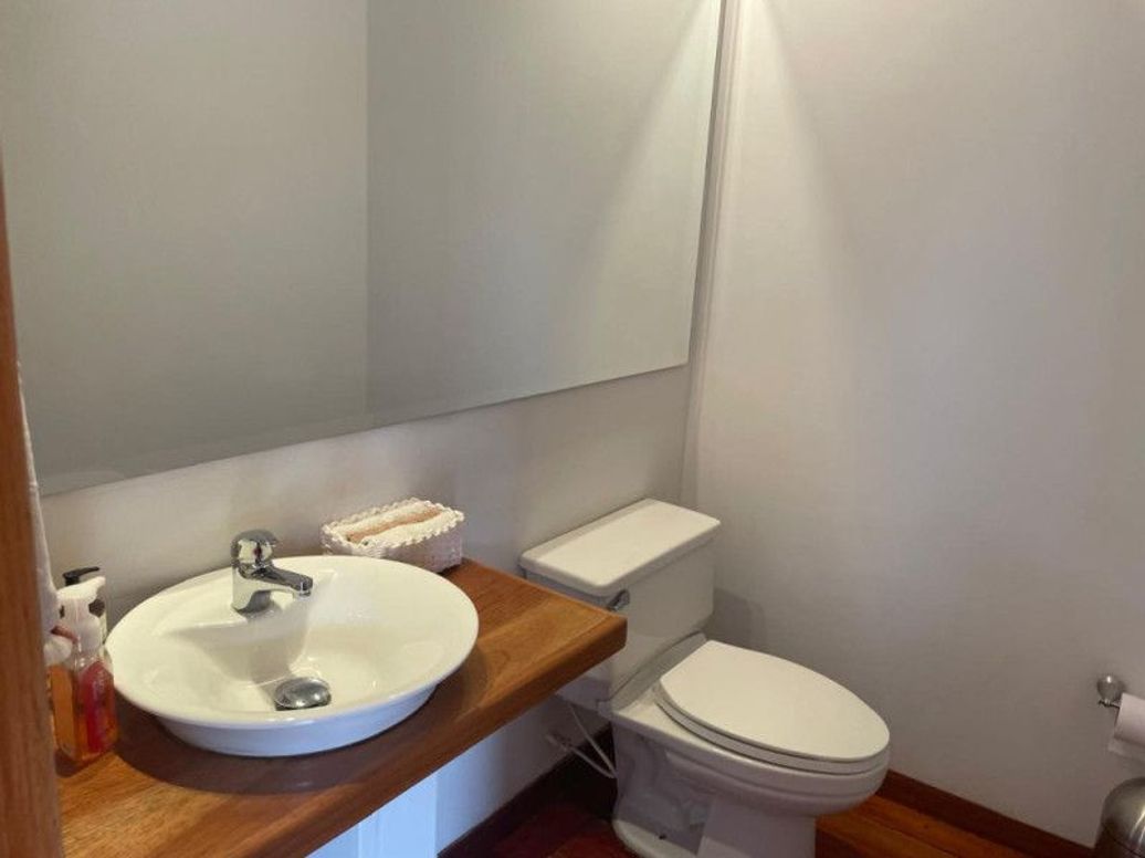 Apartamento de 3 alcobas en venta en Santa Barbara Occidental, Bogotá, 205 m² · foto 12 de 20