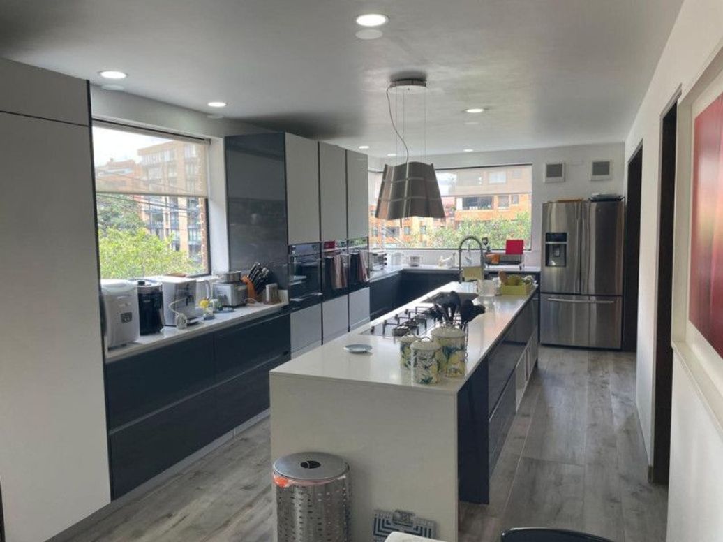 Casa de 4 alcobas en venta en Cataluña, Bogotá, 385 m² · foto 6 de 20