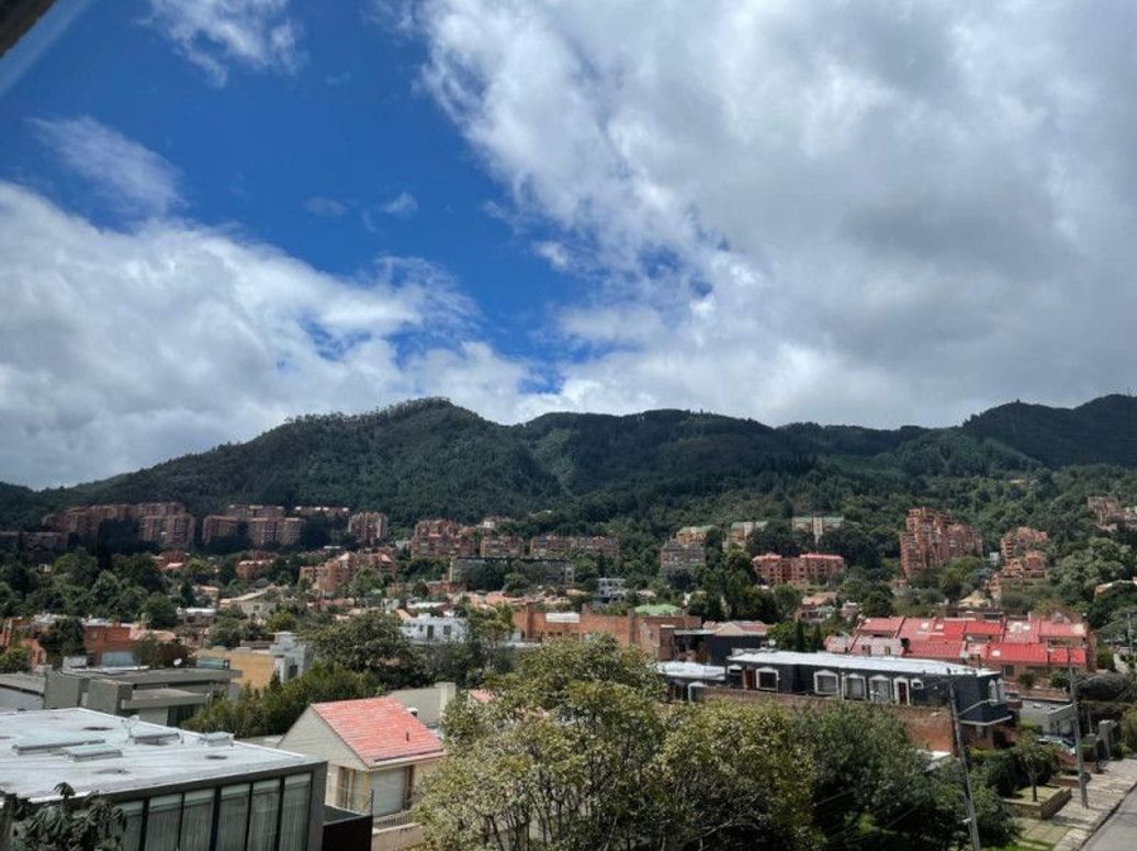 Apartamento de 1 alcoba en venta en Santa Ana Oriental, Bogotá, 61 m² · foto 3 de 20